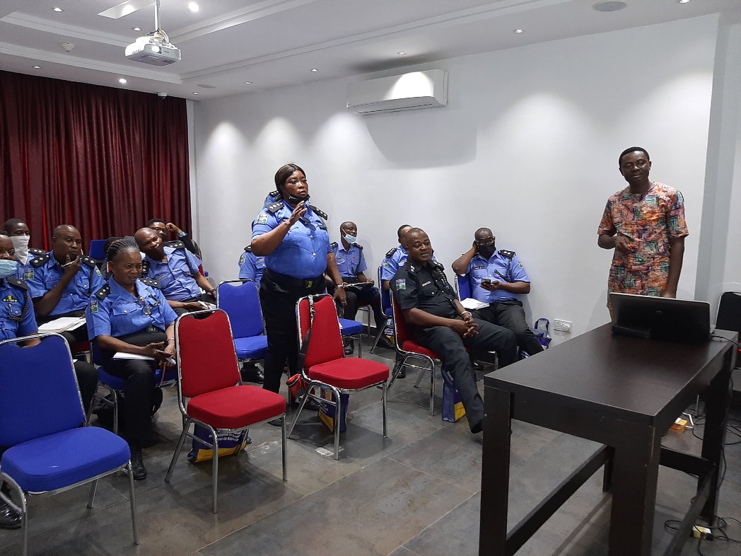 .@UNODC in partnership with @THINKANTIDRUG completed DPTC trainings in 14 Police Commands @followlasg  to equip @LagosPoliceng for coordinated & effective drug response through the @EUinNigeria-funded Drugs Project.

More: bit.ly/3bBCaow