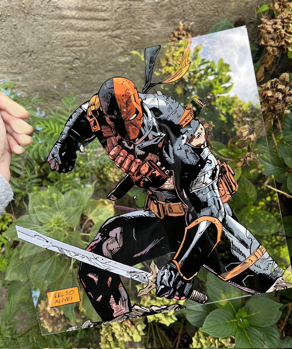 mangaFurniture's tweet photo. Je vous présente la plus grosse commande que j'ai pu réalisée, Deathstroke fait sur verre sur du 30*30, j'ai adoré la faire et j'en suis très fière ! https://t.co/8DyII3rf4r