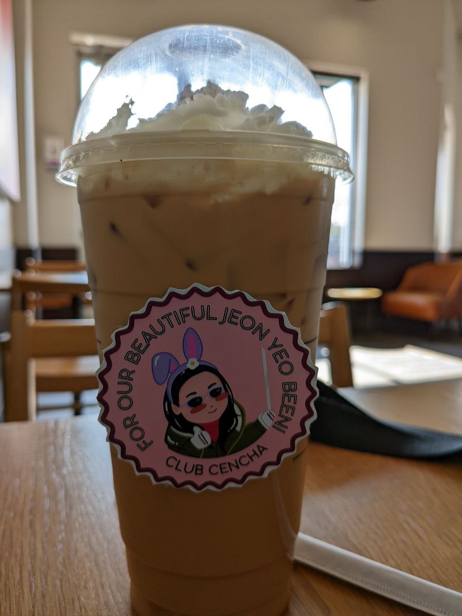 iamxias's tweet photo. Breaktime with my favorite drink ๐
@TheCenchaPH
Happy CenCha Day
#CoffeeBeanWithBeen
#ClubCenCha https://t.co/iVpN1IhLde