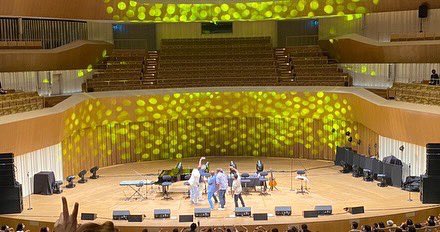 XhinYu tweet picture
