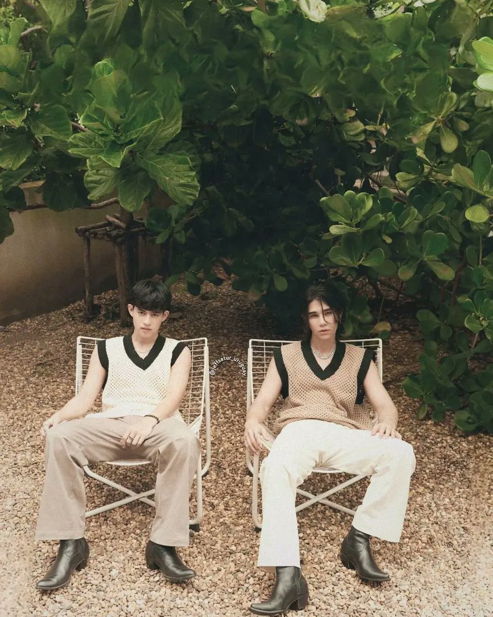 biblebuildaskim's tweet photo. Omg mmmh 🥴
#JeffBarcode https://t.co/C2PdPsaCtH