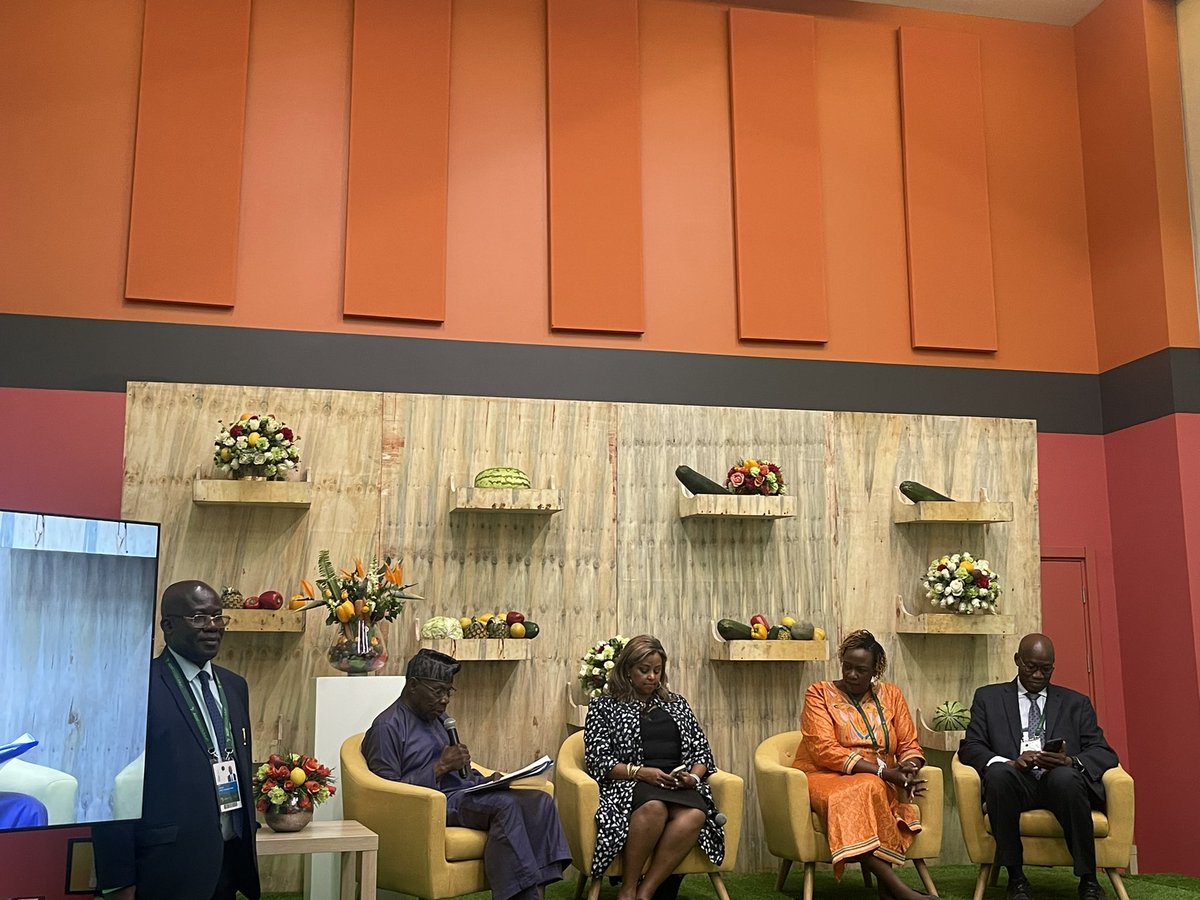 And the winner of the Africa Food Prize 2022 is our very own distinguished Professor and Director of WACCI  <a href="/EY_Danquah/">Eric Danquah</a>. Prof. Danquah is the first Ghanaian recipient of this coveted prize. Congratulations Prof. <a href="/wacci_gh/">WACCI</a> <a href="/the_ACEProject/">Africa Higher Ed. Centers of Excellence-ACE Impact</a> <a href="/UnivofGh/">University of Ghana</a> #AGRF2022