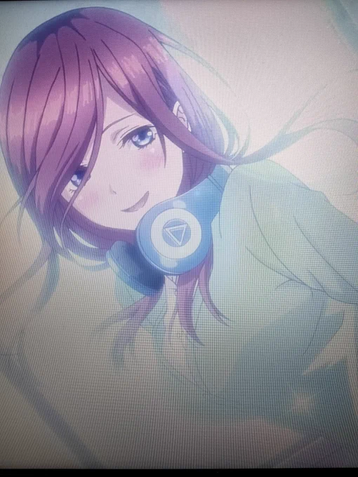昨日の夜から五等分の花嫁の中で推し三玖たんの夢が出たー。夢の中:三玖たんにコクったら振られた後、突然謎の人から死に戻り(時戻し)という技を得た。時戻して三玖たんにコクって成功〜。旅館の温泉直行で水着姿の三玖たんと一緒に入ったら・・・目覚まし時計で目が覚めたー 