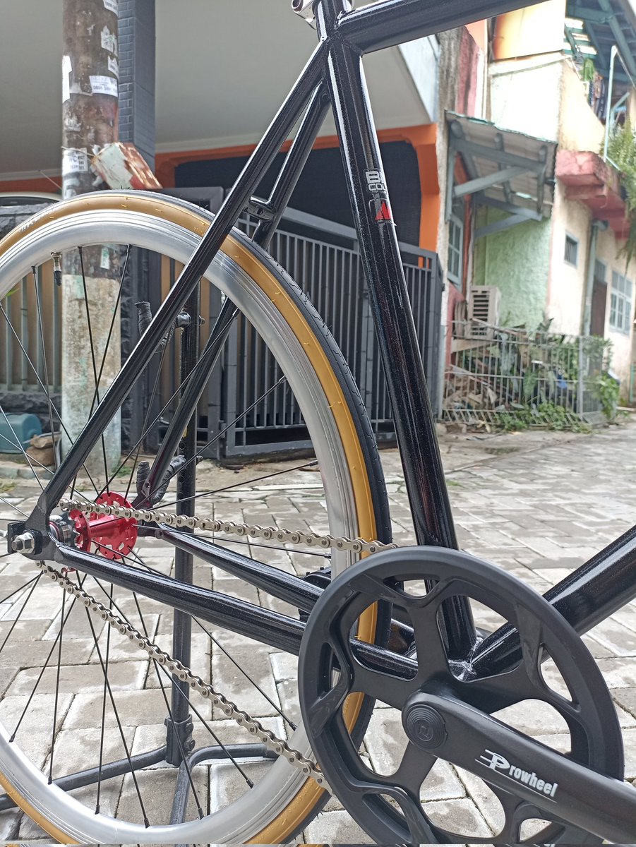 AjongDragon's tweet photo. wts fullbike airwalk basic size 52
1500k tangerang #fnfjb https://t.co/lWWi2giEjj
