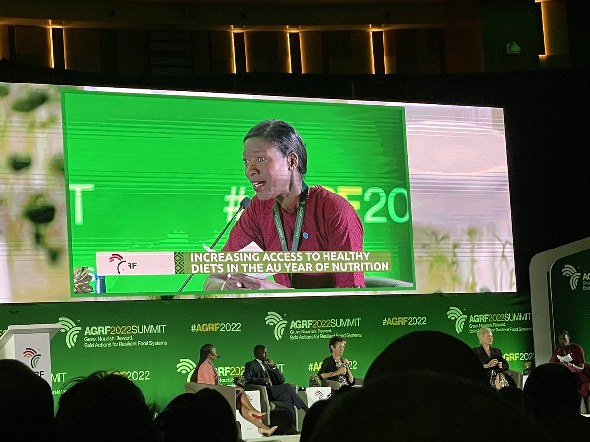 #AGRF2022 #increasing access to healthy diets in the AU of nutrition. @CoumbaDSow, bravo!