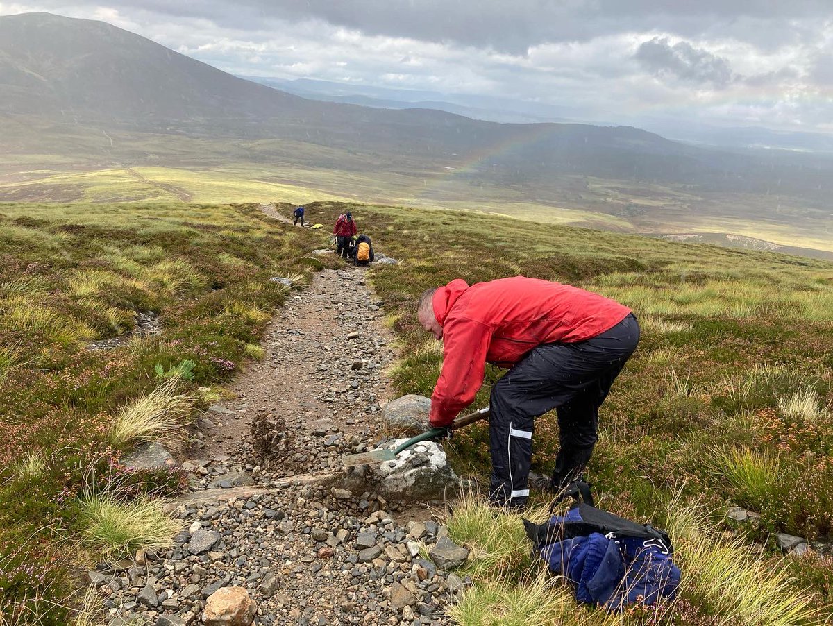 OATScot's tweet photo. Another windy day with #sunshine and showers, but a cracking day out on the lower slopes of Bynack Mor- thanks @RSPBLochGarten . Great to see a mix of new and returning #volunteers get stuck in and see another side to #hillwalking. 
#pathmaintenance #cairngorms  #weather #rainbow https://t.co/kXqcNcT9Ia