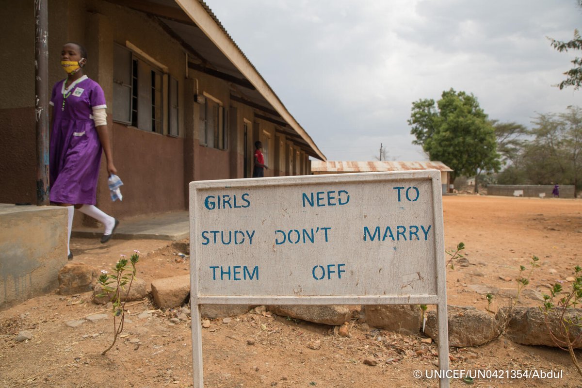 UNICEFUganda's tweet photo. Ending #childMarriage and all other forms of violence against children is possible. 

Protecting children and promoting their well-being should be a core commitment for everyone in society.
Report all cases of violence to 📞116 or @PoliceUg
#ENDViolence #InvestInUGchildren https://t.co/4O9ERRxCxV