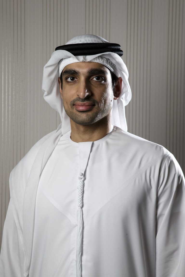 wamnews's tweet photo. #رئيس_الدولة يصدر مرسوماً بتعيين عمران شرف عضواً في السلك الدبلوماسي والقنصلي ومساعداً لوزير الخارجية لشؤون العلوم والتكنولوجيا المتقدمة
#وام 
https://t.co/49DzdNxLQG https://t.co/foJIS6KIxw