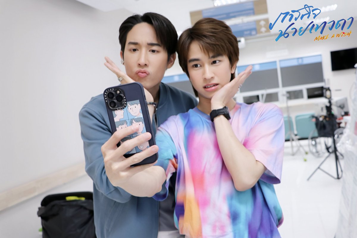 PhetnokPor's tweet photo. เนี้ยคนพี่คนน้องก็ถ่ายรูปดีๆ เป็น(ถึงหน้าพี่ยูจะเกือบแปกก็เถอะ)แล้วทำไมปล่อยมาแต่คลิปแปกๆให้เราดูอ่ะ 🤣เซ็ตบังชุดหวานๆไปไหนหมด55 #คู่แปก #ภารกิจนายเทวดา
#TwoTouch #เจ้าแก้มก้อน #fluke_natouch #judo_tantachj https://t.co/XcLz5pxiYy
