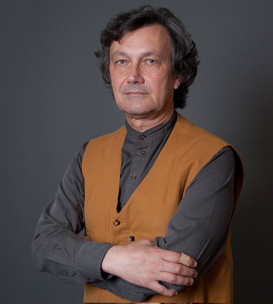 C’est avec beaucoup de tristesse que l’équipe de l’IRIS a appris le décès d’un de ses membres, François-Bernard Huyghe, médiologue, directeur de recherche à l’IRIS et enseignant à IRIS Sup’, le 6 septembre 2022, à l’âge de 71 ans. 

Il laisse derrière lui une œuvre remarquable.