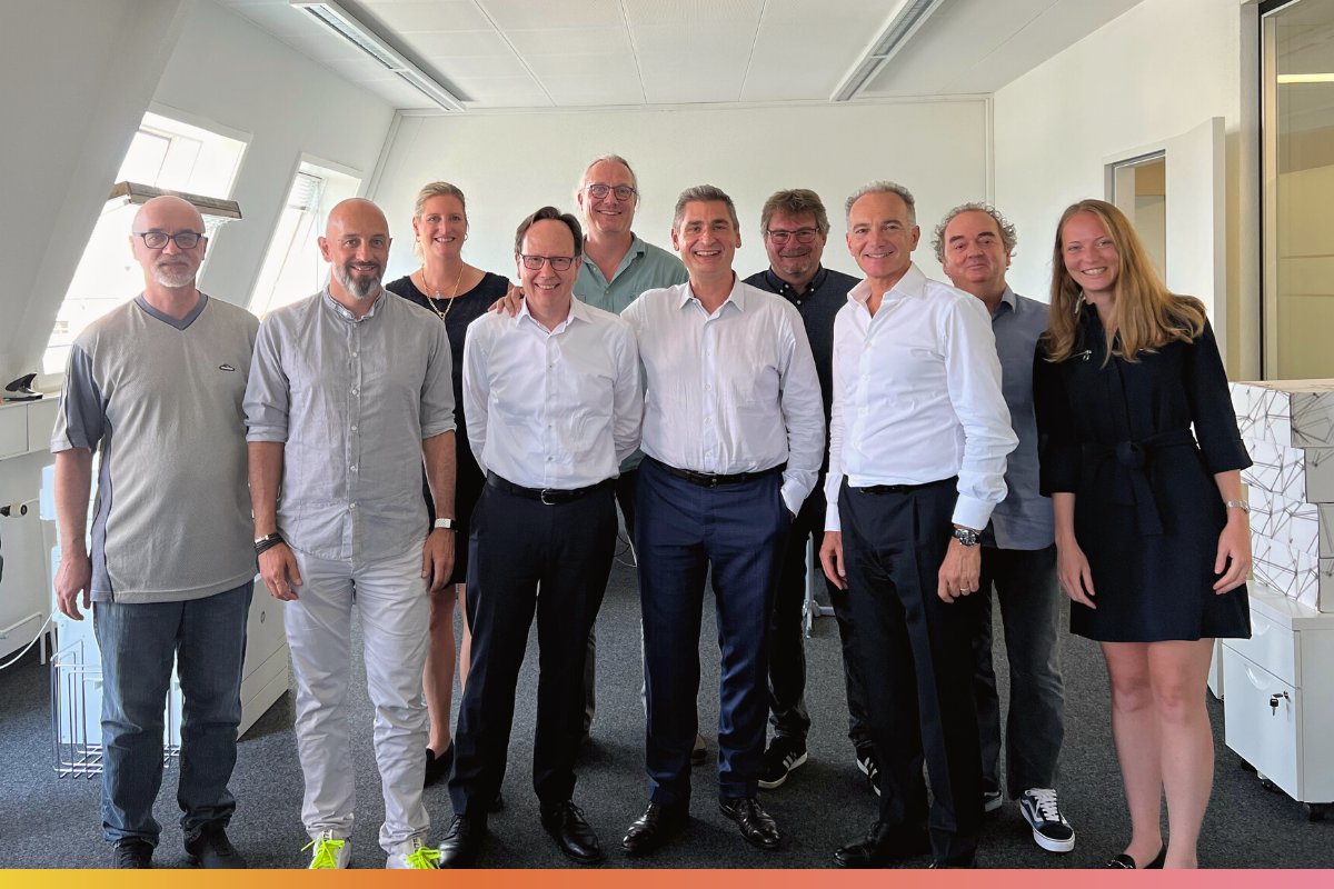 NewAccessSA's tweet image. Meetings between Philippe Bongrand, Head of FNZ Switzerland &amp;amp; Private Banking and our teams have already begun! 
It’s time for #SomethingBigger.

#FNZ #NewAccess #privatebanking #wealthmanagement #OpenUpWealth
