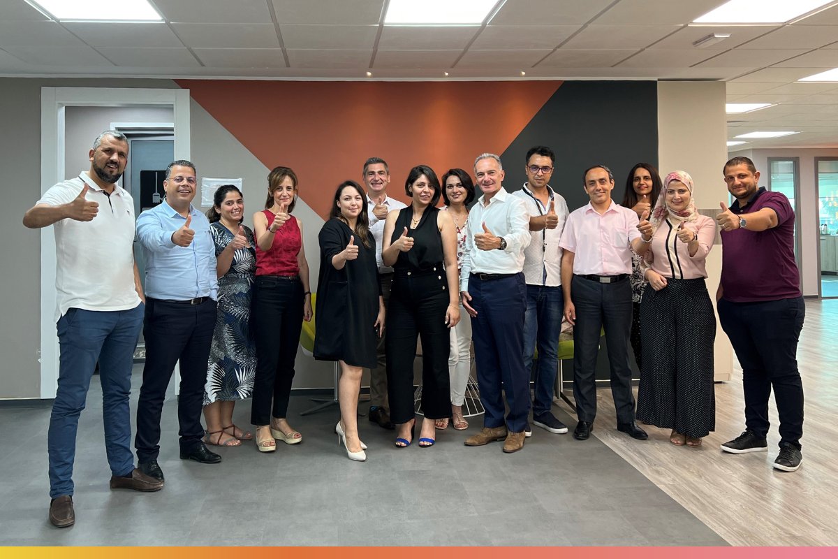 NewAccessSA's tweet image. Meetings between Philippe Bongrand, Head of FNZ Switzerland &amp;amp; Private Banking and our teams have already begun! 
It’s time for #SomethingBigger.

#FNZ #NewAccess #privatebanking #wealthmanagement #OpenUpWealth