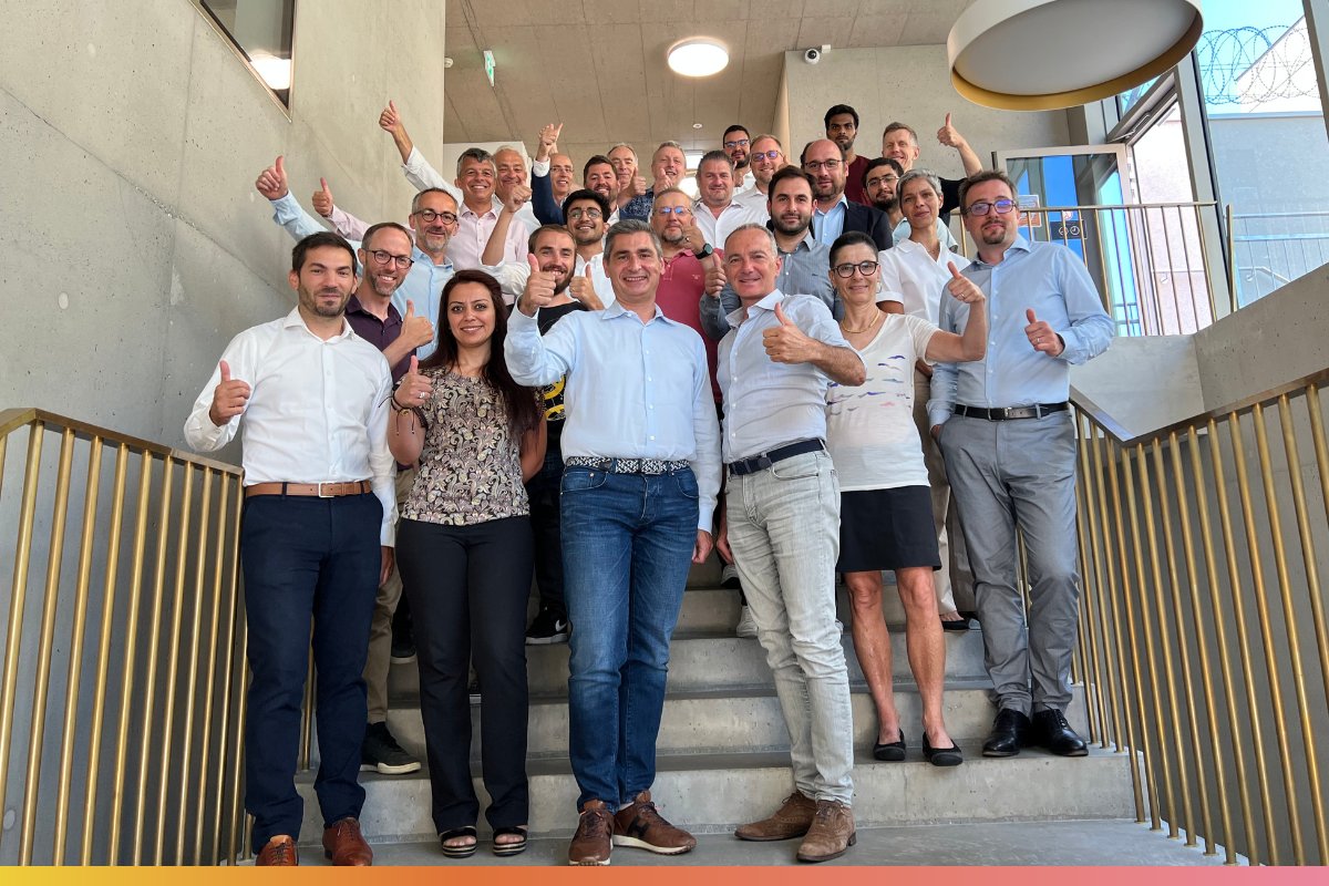 NewAccessSA's tweet image. Meetings between Philippe Bongrand, Head of FNZ Switzerland &amp;amp; Private Banking and our teams have already begun! 
It’s time for #SomethingBigger.

#FNZ #NewAccess #privatebanking #wealthmanagement #OpenUpWealth