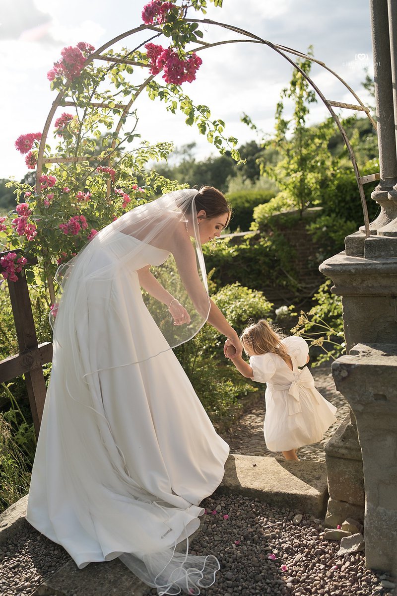ClaireTPhoto's tweet photo. This stunning wedding gallery has just been delivered this morning @ednamhouse. #ednamhouse #ednamhousehotel #weddingphotography #summerwedding #westlothianwedding #westlothianweddingphotographer #borderswedding #scottishwedding #scottishweddingphotographer https://t.co/zTAjzTe35B