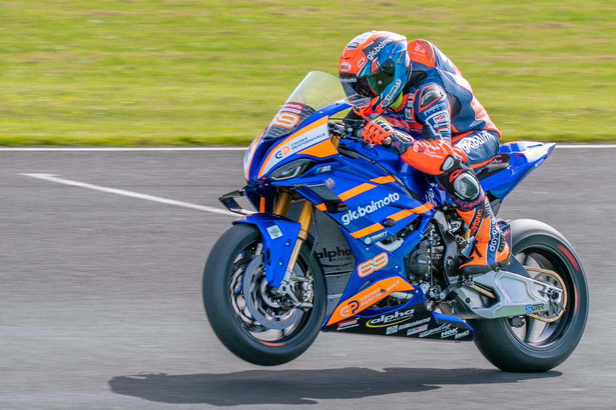 olithephoto's tweet photo. #wheeliewednesday @ChrissyRouse saving rubber at @krcircuit earlier in the season https://t.co/vGtNskIfcc