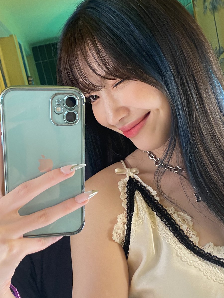 ropunwv's tweet photo. Trans :

see you at Show Champion 🤎🔱💙🖤 https://t.co/qq93e0QX5r