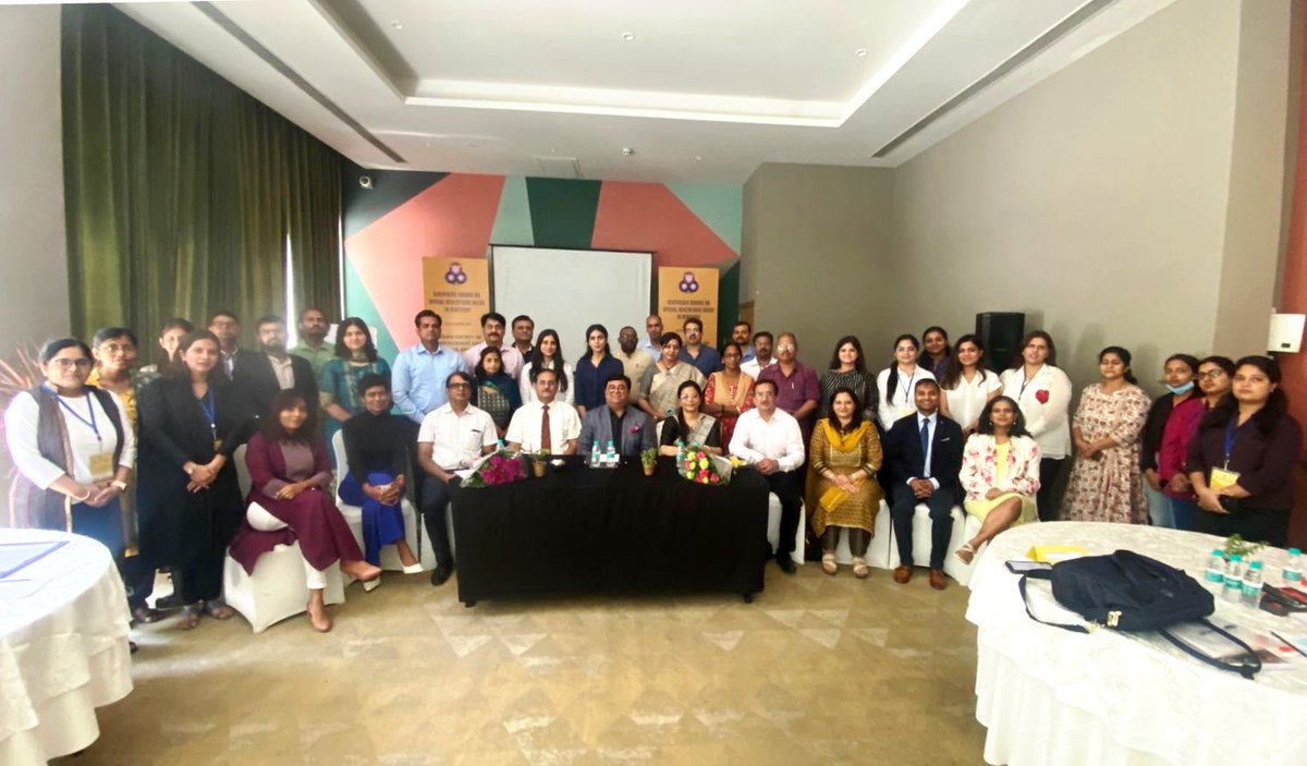 ProfMaheshVerma's tweet photo. It was an immense delight to address as a Chief Guest at the inauguration ceremony of the Certificate Course 'Special Health Care Needs in Dentistry'-Module II by the Indian Society of Pedodontics and Preventive Dentistry in New Delhi.
#ISPPD #Inauguration #Ceremony #ChiefGuest https://t.co/zypf6q4Vg2