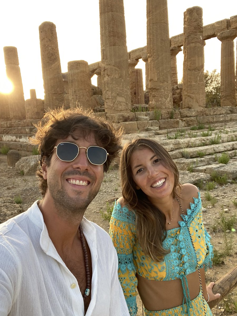 Francesco_Ruggi's tweet photo. Quella volta che io e Chiara siamo stati ospiti da Giunone 🏛 https://t.co/XAUnHljEUO
