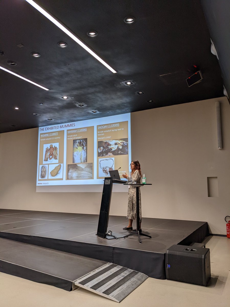 Starting the day with an amazing talk by <a href="/misszingi/">Stefania Zingale</a> :) Happy birthday! ✨😌✨