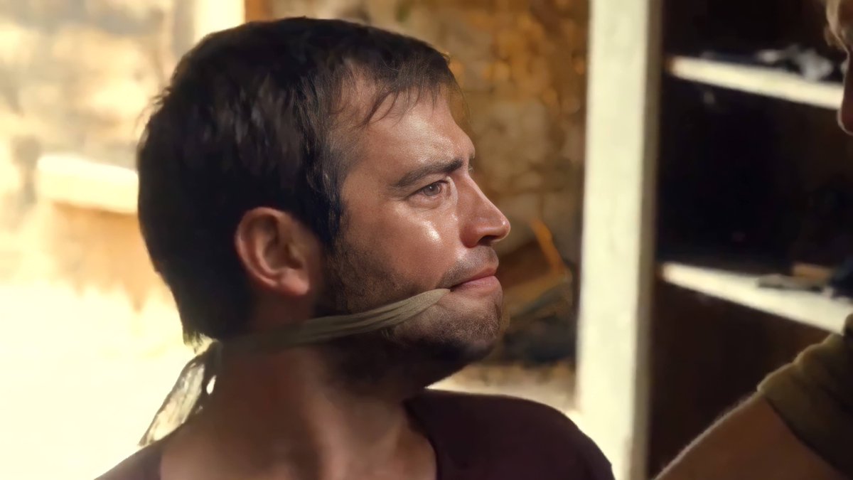 siplovamx's tweet photo. Andrew Simpson gagged at 'Road Games' (2015) | Part 1 of 2
#screenshots #screenshot #screencaps #films #film #roadgames #andrewsimpson https://t.co/zEKerreNwN