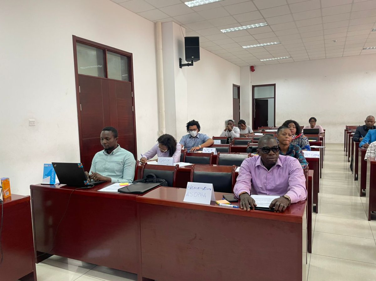 #HappeningNow: Début de l’atelier de présentation et d’enrichissement par les utilisateurs-experts des programmes spécialisés de l’application #AFIABORA, les directeurs du #PNSA et de l’<a href="/abefnd_rdc/">ABEF-ND RDC</a> motivent et donnent le go. <a href="/UNFPA/">UNFPA</a>  <a href="/IPPFAR/">IPPFAR</a> <a href="/ippf/">IPPF Global</a> <a href="/CanadaRDC/">Canada en RDC</a> <a href="/IpasOrg/">Ipas</a> <a href="/AfriyanRdc/">AfriYAN RDC</a>