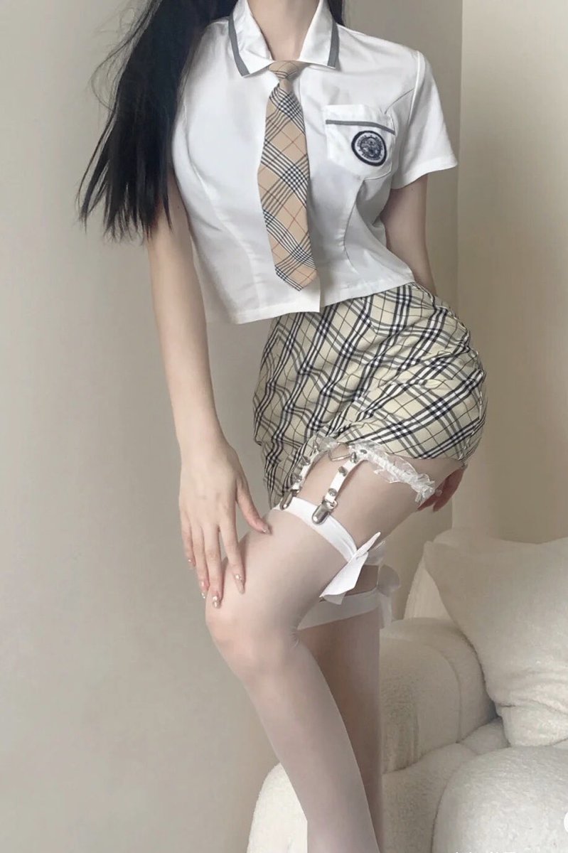 fusp4eIaSkTriKP's tweet photo. Class begins?
#义乌
约 https://t.co/q3swFgZkyl