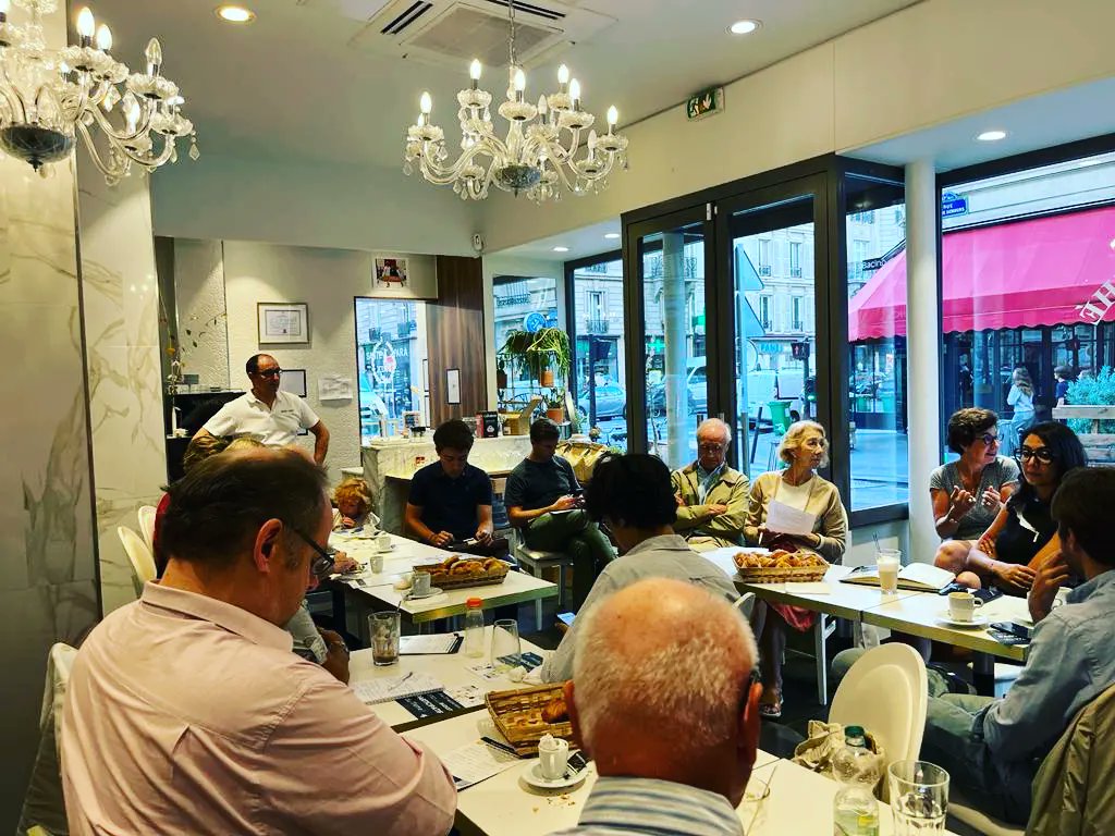 AureliAssouline's tweet photo. Rentrée du Conseil Consultatif de Quartier #CourcellesWagram avec @HJacquemont:
➡️ Accueillir les nouveaux conseillers arrivés via le renouvellement partiel
➡️ Evoquer les échéances du budget participatif proposant entre autre le projet de réamenagement #PlaceDesTernes https://t.co/DHYhlrNP2C