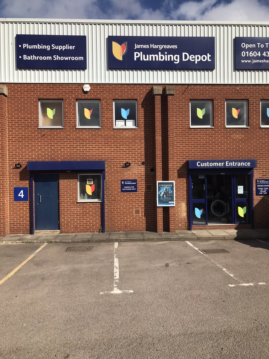 speedfittopcat's tweet photo. Come along to James Hargreaves in Northampton and see what’s new and ask about our new Lowfit options for underfloor heating. Also, get in the prize draw to win a case of beer. @JGSpeedfit @RWCUK @JamesHargreaves https://t.co/hK3SbFzZoT