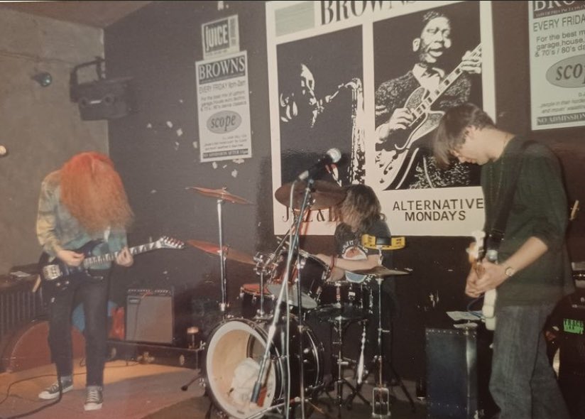 Steveej65's tweet photo. #WaybackWednesday I was just tagged in this picture on Museum of Youth Culture’s IG page, and obviously the whole “youth” thing made me chuckle as I hobble around the brewery cursing my crappy knees #ohtobeyoungagain. Mousehole at Browns, Coventry: Marcus, Neil (RIP) and me. https://t.co/oTw5U8MLed