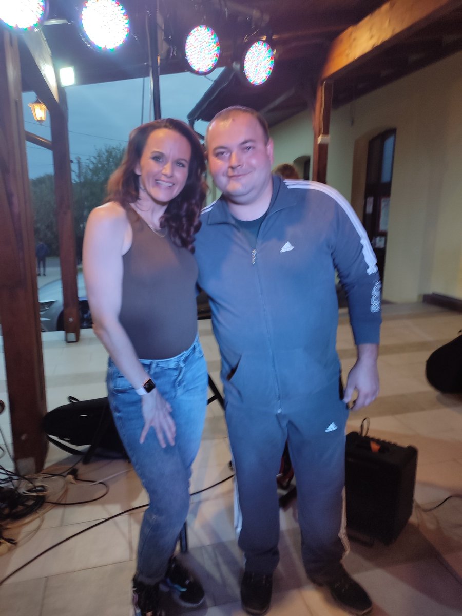 CsapGergo's tweet image. Kollányi Zsuzsi val ,☺️☺️