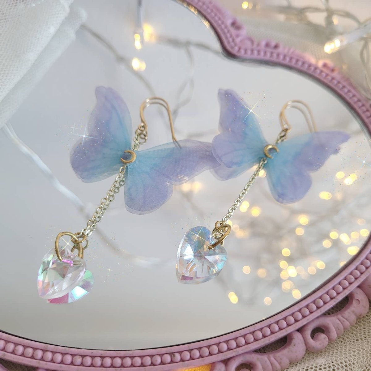 kendraflutter's tweet image. Hey! Thank you to all of my followers who kept sticking around while I was away due to mental health issues and burnout.&amp;lt;3 I&apos;m going to slowly become active online again. 
For now, I&apos;ve restocked a few old favorites in the shop!