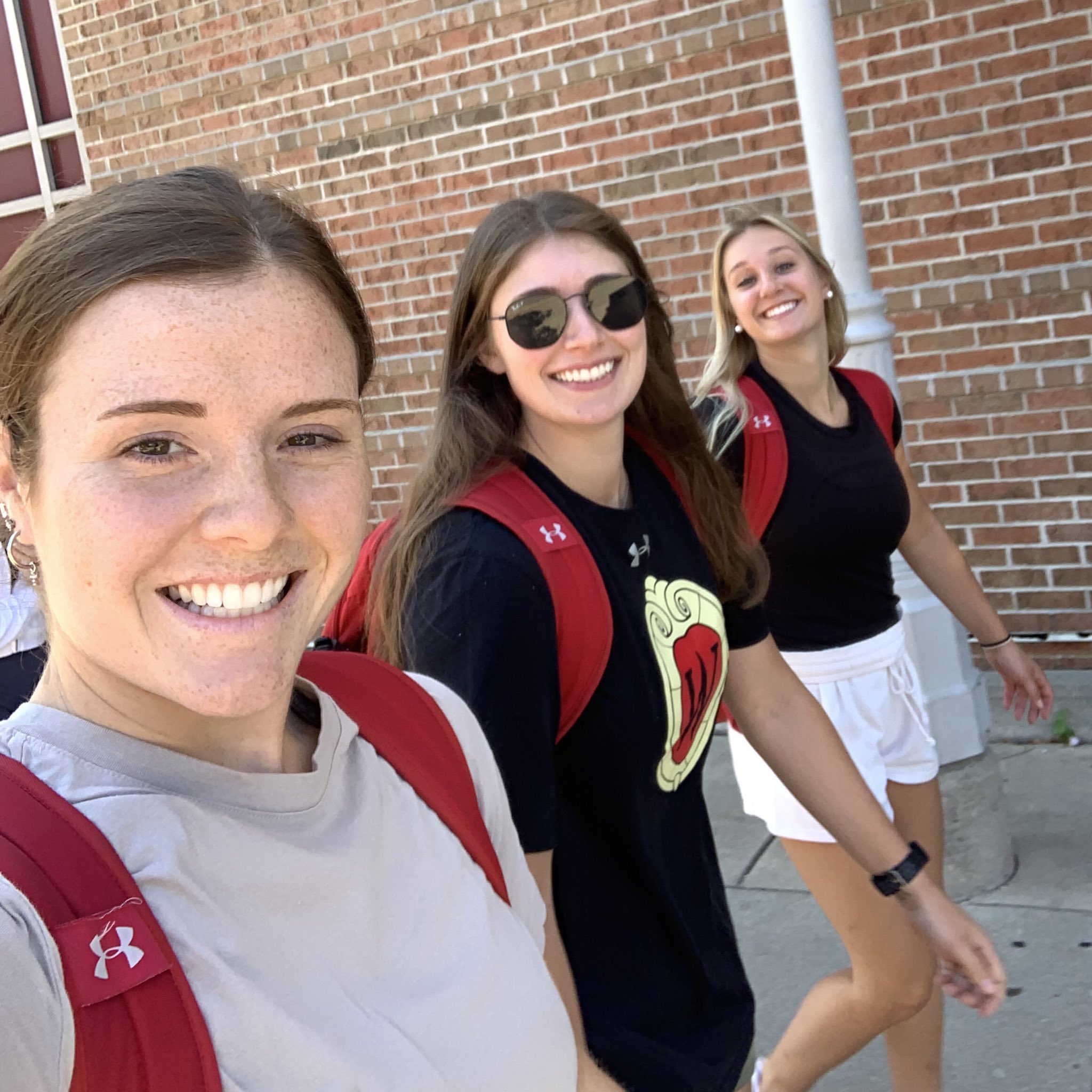 wisconsin-hockey-on-twitter-happy-first-day-of-school-badgers-https