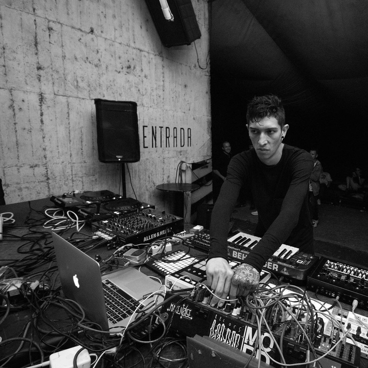 We're excited to welcome <a href="/Gotshell_col/">Gotshell</a> to the BPitch booking roster! 🖤
He contributed to our WeAreNotAlone compilation pt.5 and released his EP Renegades in 2021, one of the greatest ambassador of the Colombia electronic music scene. Currently based in Madrid 🎵🎵