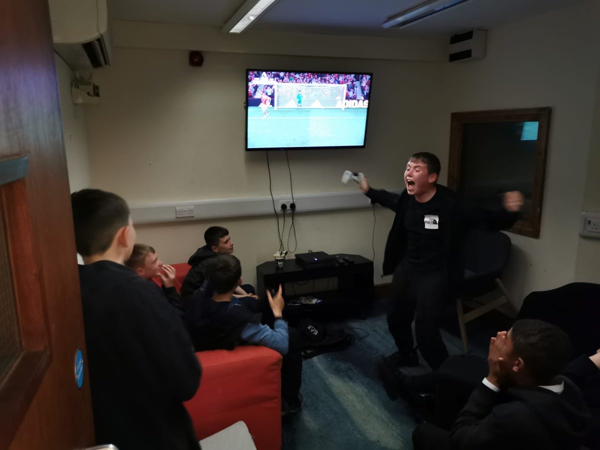 DRCYouthProject's tweet photo. The joy of winning a FIFA tourney! ⚽️🏆😆 The group enjoyed a competitive online tournament in our Yoker 12-19 years @CampusYoker #youth #clubtime #community #FIFA https://t.co/RmMqKffYye