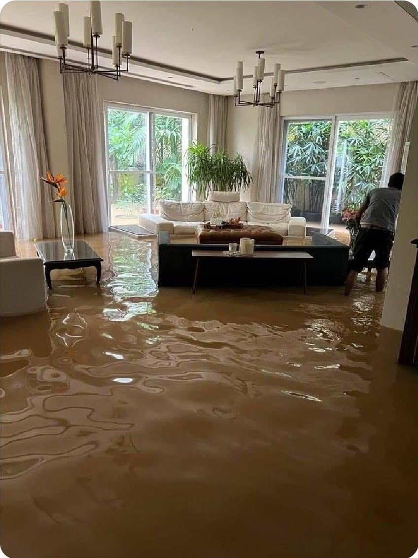 Who asked these rich people to buy the Villas illegally built on lakebeds, wetlands and tank beds? Why did not they check all documents? I am sure they are not illiterate or ignorant. Water will always reclaim its land. Why are they crying now? #BengaluruRain