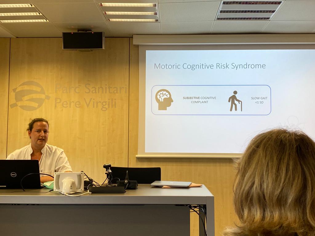 REFiTBCN's tweet photo. Back to reality! Today, pre- rehearsal of PhD defense by @cristinaudina, on brain metabolism + flow during cognitive and motor tasks in cognitively impaired older adults. No date yet, but don't leave for tomorrow...;) As part of this work:https://t.co/OcwOhQ0nky @marcoinzi https://t.co/xo28MmFpOa