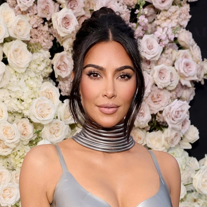 GeekZoneGZ's tweet photo. ¡Kim Kardashian quiere unirse al MCU! https://t.co/gXJp0GnyiL