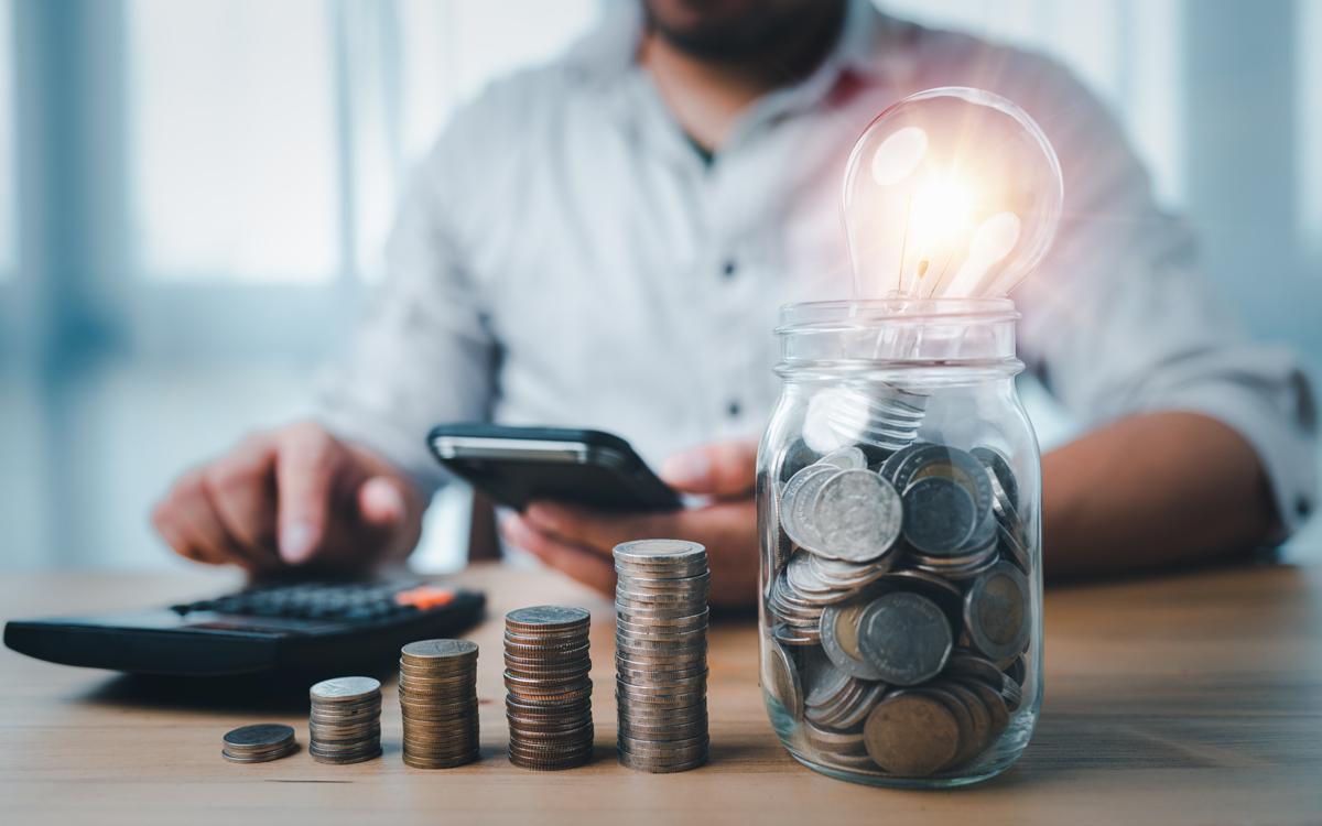 SwanseaCouncil's tweet photo. Today, 10am-4pm, #Morriston Library - an #EnergyAwarenessHub community roadshow. Free support to help you reduce household energy consumption. #CostOfLiving #HereForSwansea https://t.co/V1wB3skfcw  
@EnvCentre @WarmWales https://t.co/HeZ5ciCqpJ