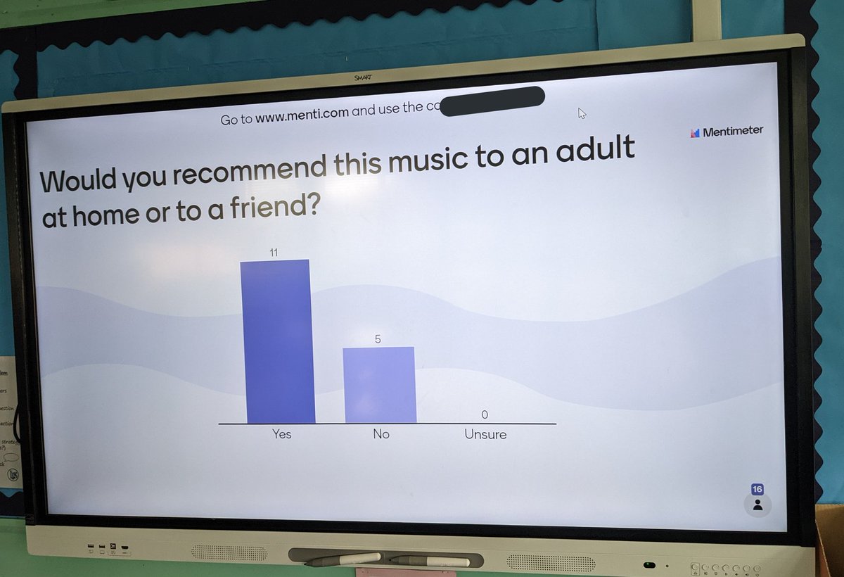 Mrs Thom tweet media