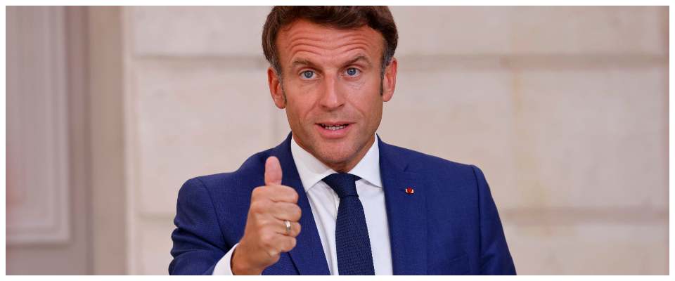 SecolodItalia1's tweet photo. Patto energetico con la Germania: Macron si fa beffa del Trattato del Quirinale (e ci prepara il pacco) https://t.co/KXYNc2eQwq https://t.co/I56aDpnvze