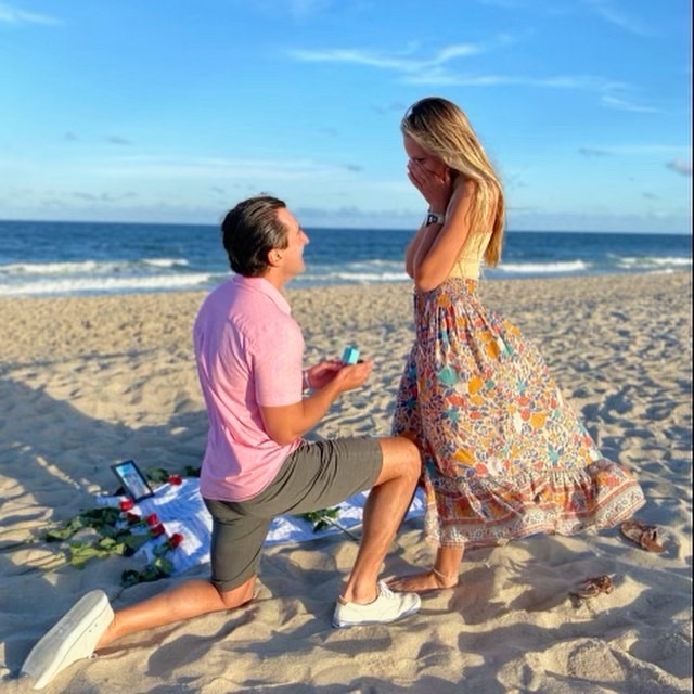 JVincentJeweler's tweet photo. Could there be a more perfect end to summer 🥰 Congratulations Joe and Ashley! We are so happy for you and can’t wait to see what the future holds. #itisjv #weloveourcustomers #Proposals #engagementring #diamondring #NJ #shesaidyes #Round #Diamonds https://t.co/BkbnBOav2k