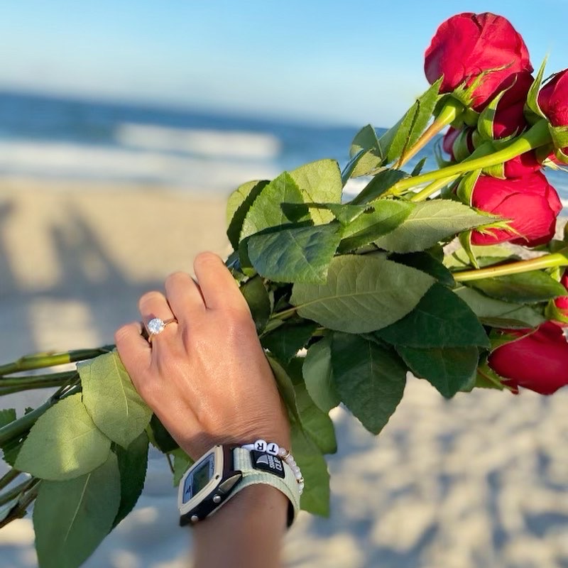 JVincentJeweler's tweet photo. Could there be a more perfect end to summer 🥰 Congratulations Joe and Ashley! We are so happy for you and can’t wait to see what the future holds. #itisjv #weloveourcustomers #Proposals #engagementring #diamondring #NJ #shesaidyes #Round #Diamonds https://t.co/BkbnBOav2k
