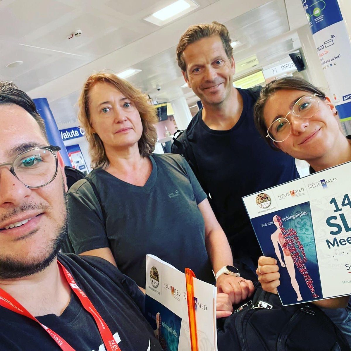 NeuromedIRCCS's tweet photo. 🇬🇧Working progress for the 14th SLC Meeting. 
The #neurogenetics lab team is #meeting and greeting the arrival of scientists from all over the world. 

Pozzilli and Neuromed are waiting to  welcome all of them.

#14thsphingolipidsmeeting #sphingolipids @isn_society #research https://t.co/Ycn3P4yGID