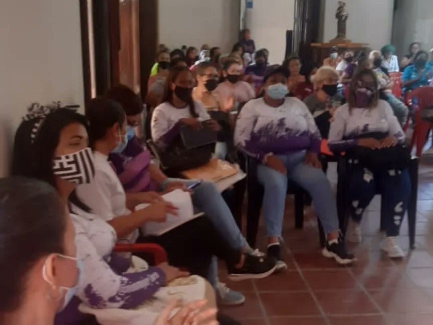 Minmujer_Lara's tweet photo. Con motivo del aniversario número 470 de la ciudad de Barquisimeto,  el Ministerio del Poder Popular para la Mujer e Igualdad de Género sede Lara (MinMujerLara) y la...

https://t.co/GTD9qHyAEJ

#MinMujerLaraContigo 
#LaPatriaEnDesarrollo

@d_guzmanl
@MinMujerVe
@teresalinarezps https://t.co/D6nYXYPWMv