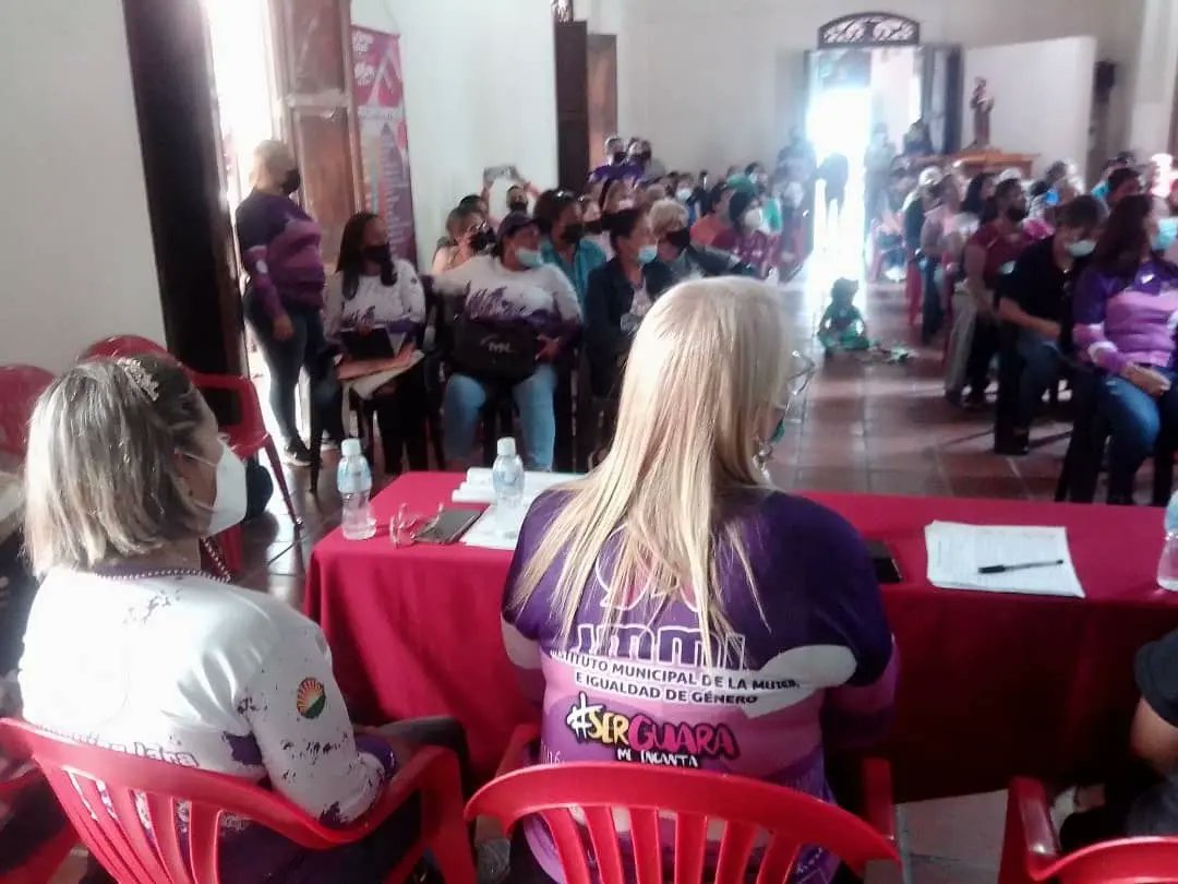 Minmujer_Lara's tweet photo. Con motivo del aniversario número 470 de la ciudad de Barquisimeto,  el Ministerio del Poder Popular para la Mujer e Igualdad de Género sede Lara (MinMujerLara) y la...

https://t.co/GTD9qHyAEJ

#MinMujerLaraContigo 
#LaPatriaEnDesarrollo

@d_guzmanl
@MinMujerVe
@teresalinarezps https://t.co/D6nYXYPWMv