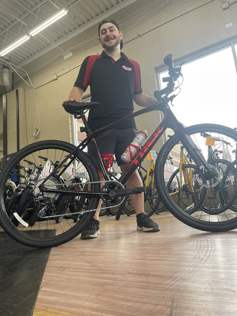 BertsBikes's tweet photo. There’s nothing better than New Bike Day! Here is Bert’s employee Jason with his New Trek Carbon FX 5 Sport. Jason has waited almost a year for this ride. It’s a beautiful bike, Congratulations Jason!  #bertsbikes #bertsbikesandfitness #bikebflo #bikerochester #bikewny #bikeerie https://t.co/ydUqaLNuRW