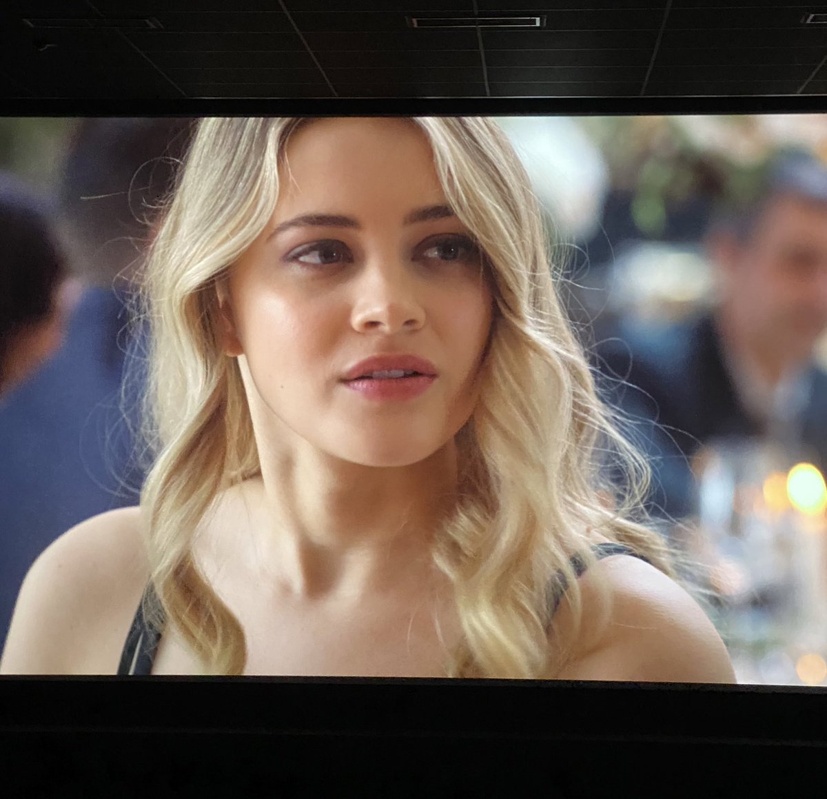 herophinendgame's tweet photo. took some pictures of Jo in the beginning because she looked so so stunning (as always tbh) https://t.co/Xulv7KC5yp