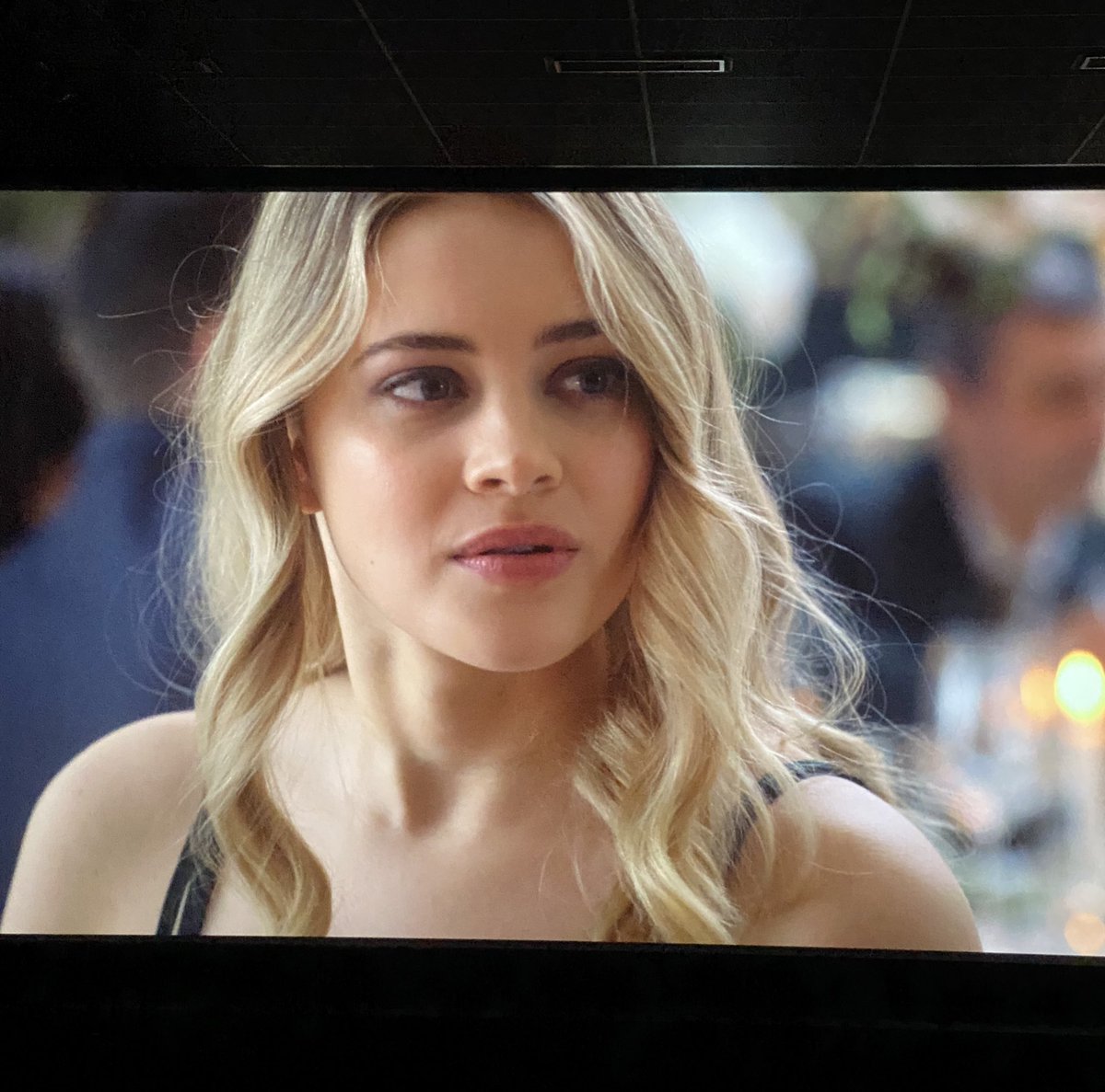 herophinendgame's tweet photo. took some pictures of Jo in the beginning because she looked so so stunning (as always tbh) https://t.co/Xulv7KC5yp