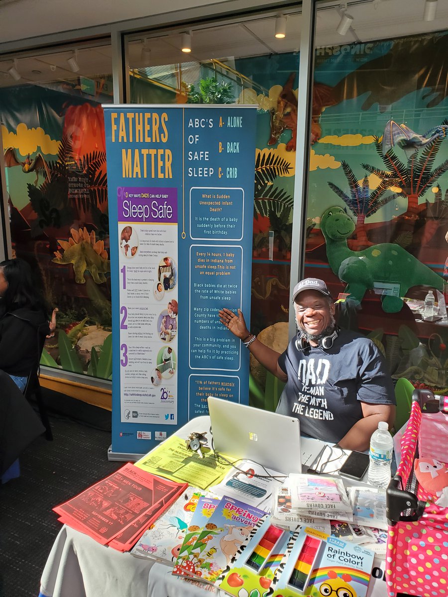 Dads Inc Program Director &amp; PCAIN Prevention Education Specialist, Brian Carter, at The Children's Museum promoting safe sleep.