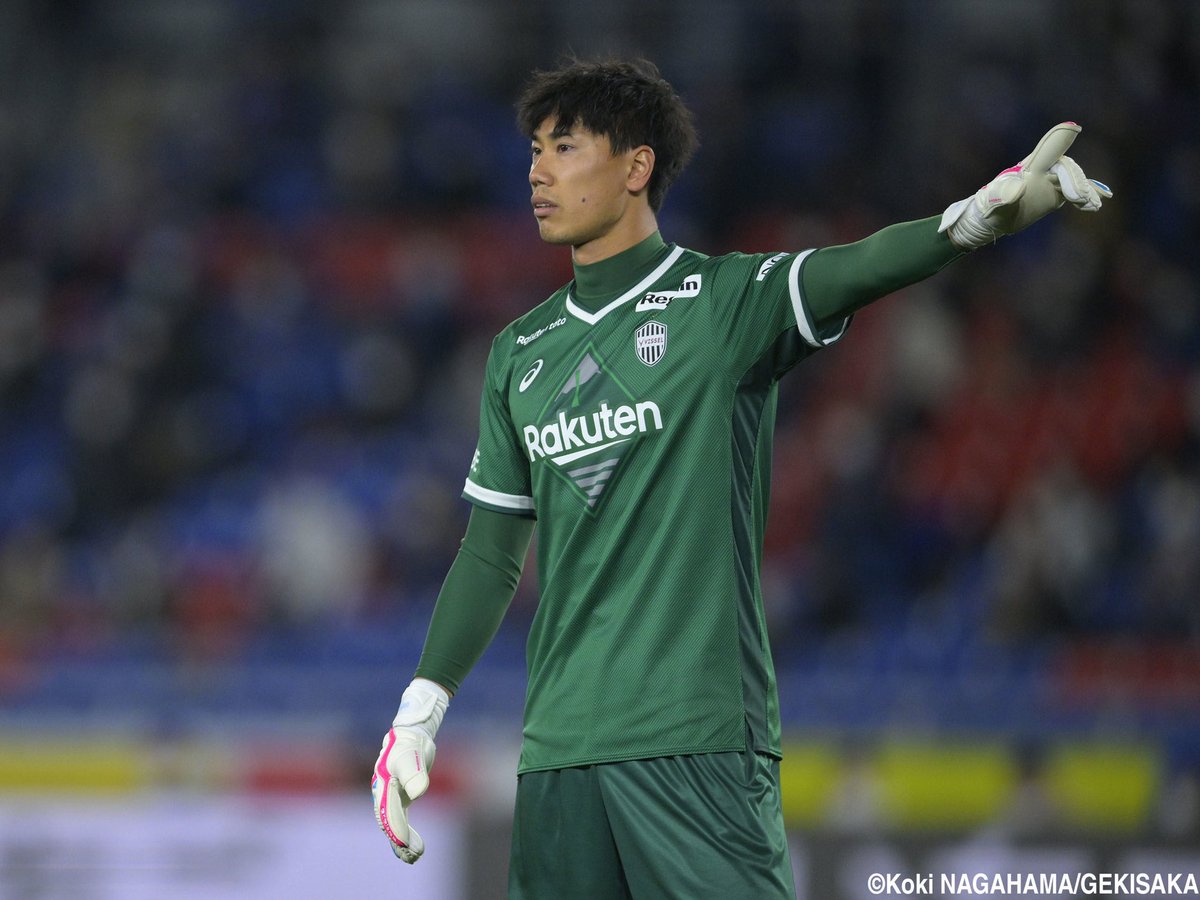 32 【前川黛也】[クラブ発行]2024 ヴィッセル神戸 オフィシャル